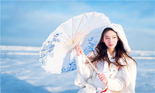 深圳试管代怀生子多少钱一个？助孕之路的费用分析与方案选择